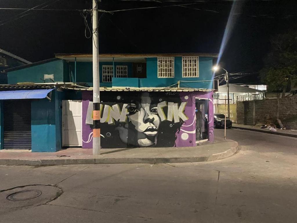 Miss Titi's Native 2 Apartamento *
